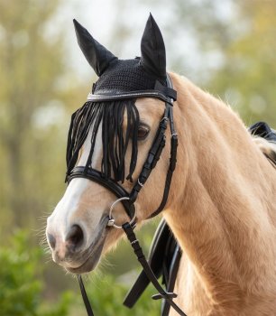 Čabraka Waldhausen s třásněmi